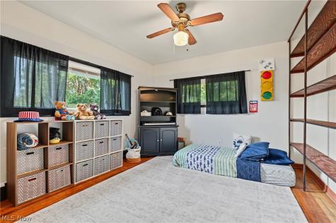 819 Sunset View Boulevard Tallmadge OH 44278