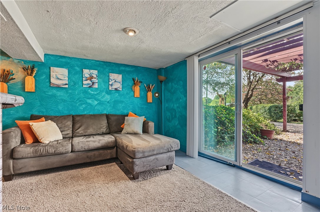 819 Sunset View Boulevard Tallmadge OH 44278