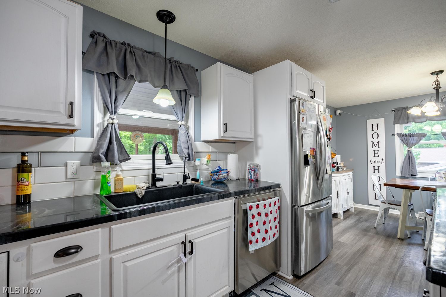 2515 Sussex Drive New Franklin OH 44216