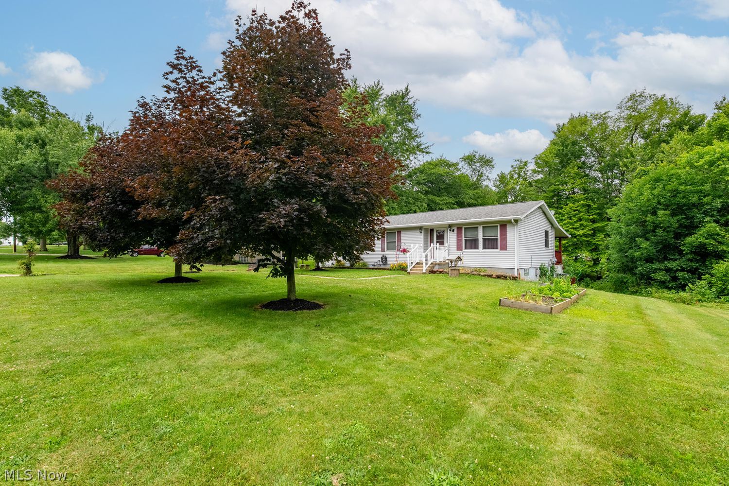 2515 Sussex Drive New Franklin OH 44216