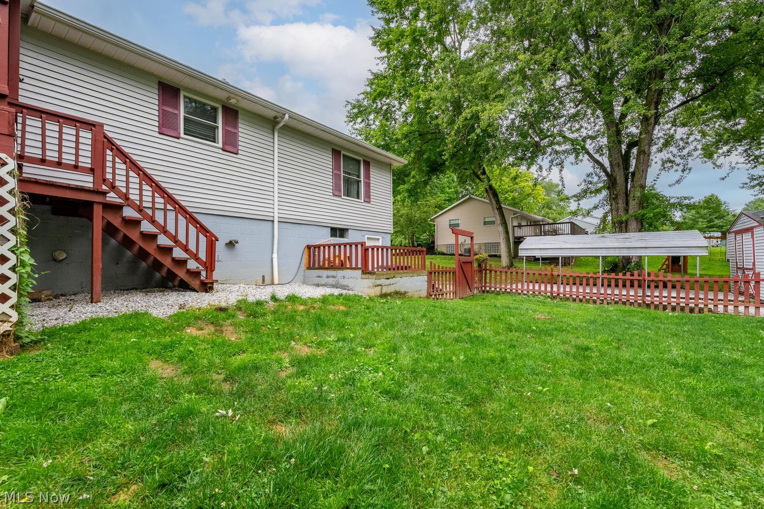 2515 Sussex Drive New Franklin OH 44216