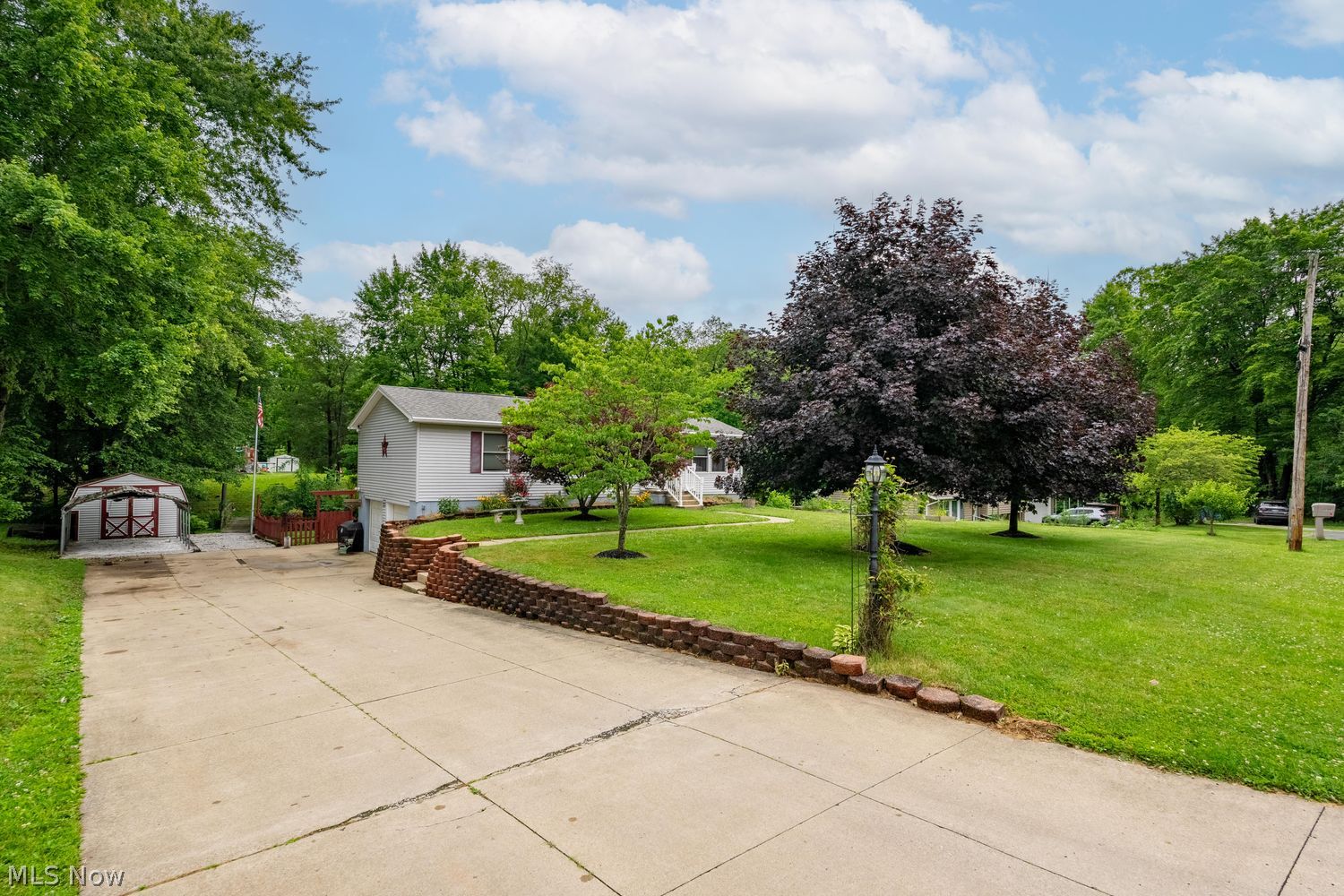 2515 Sussex Drive New Franklin OH 44216