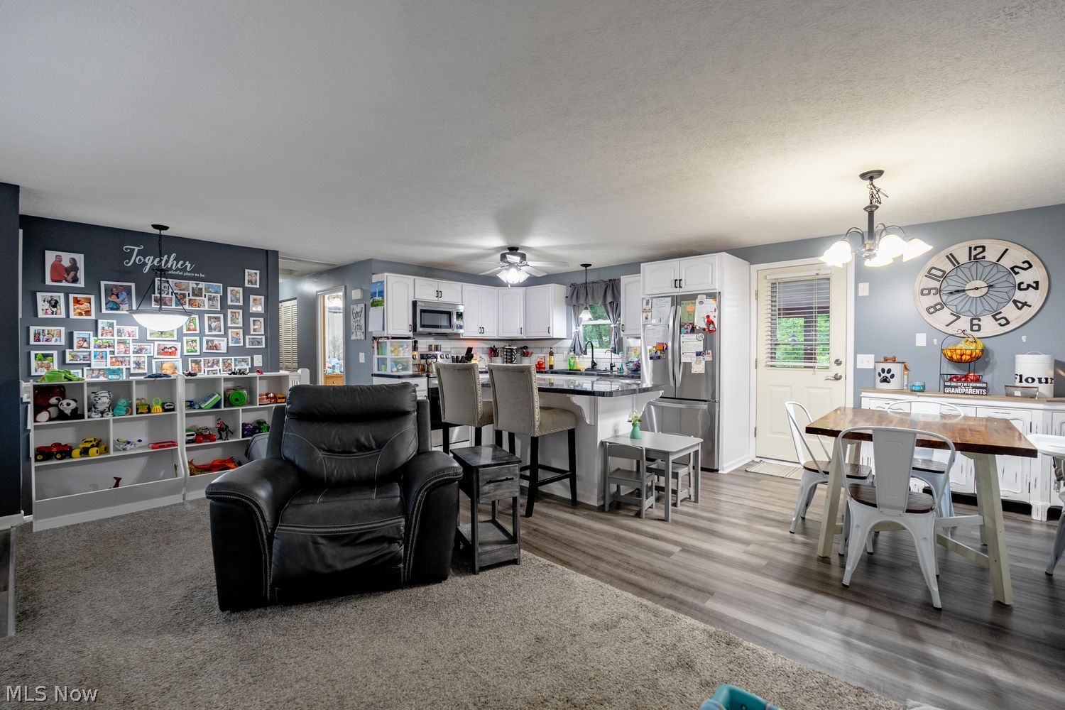 2515 Sussex Drive New Franklin OH 44216
