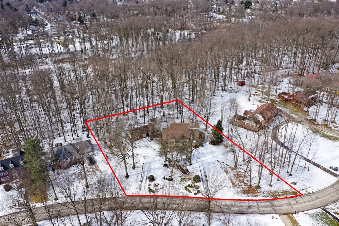 363 Woodbend Road Ravenna OH 44266