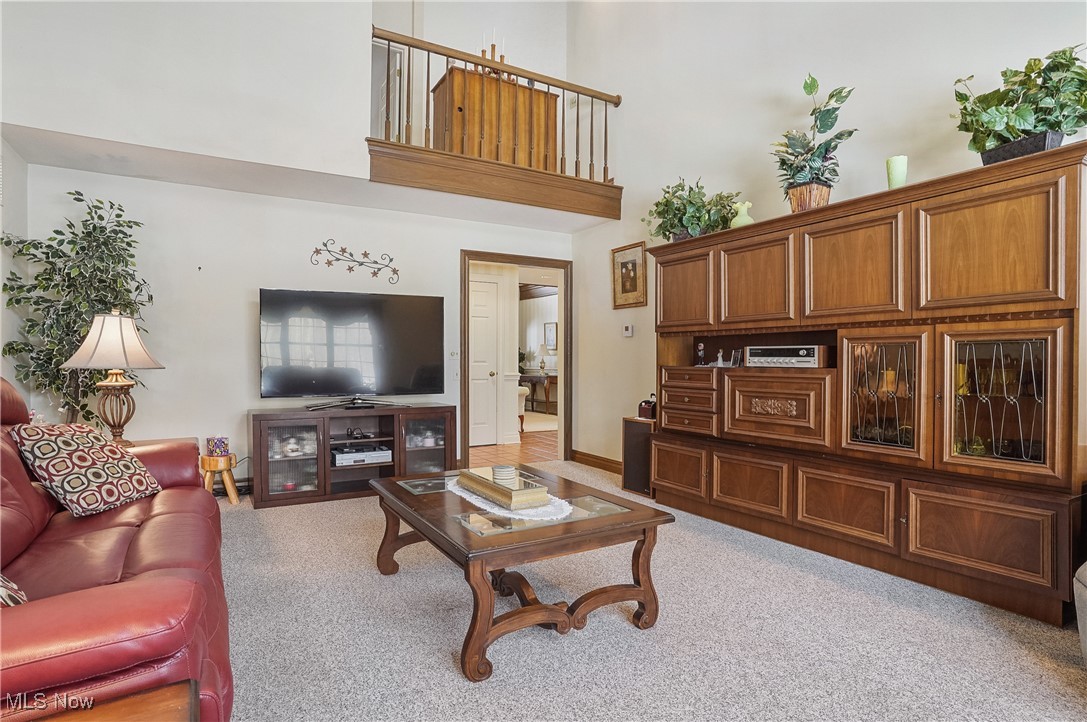 363 Woodbend Road Ravenna OH 44266