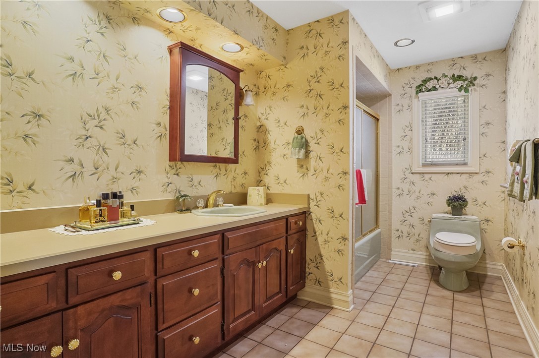 363 Woodbend Road Ravenna OH 44266