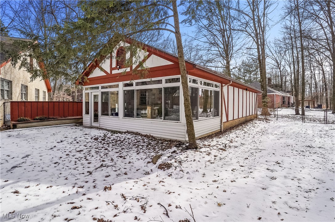 363 Woodbend Road Ravenna OH 44266