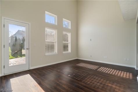 2165 Stonehenge Circle Akron OH 44319
