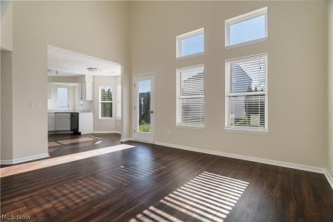 2165 Stonehenge Circle Akron OH 44319