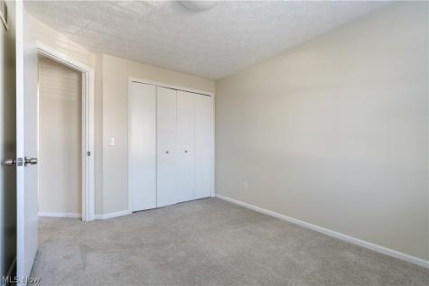 2165 Stonehenge Circle Akron OH 44319