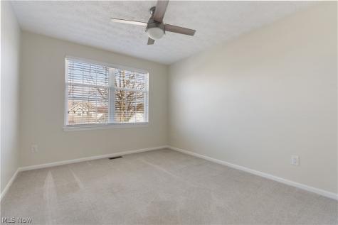 2165 Stonehenge Circle Akron OH 44319