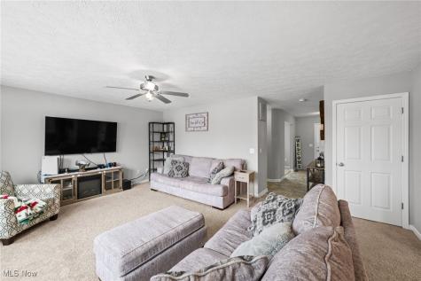 3502 Magnolia Drive Lorain OH 44053