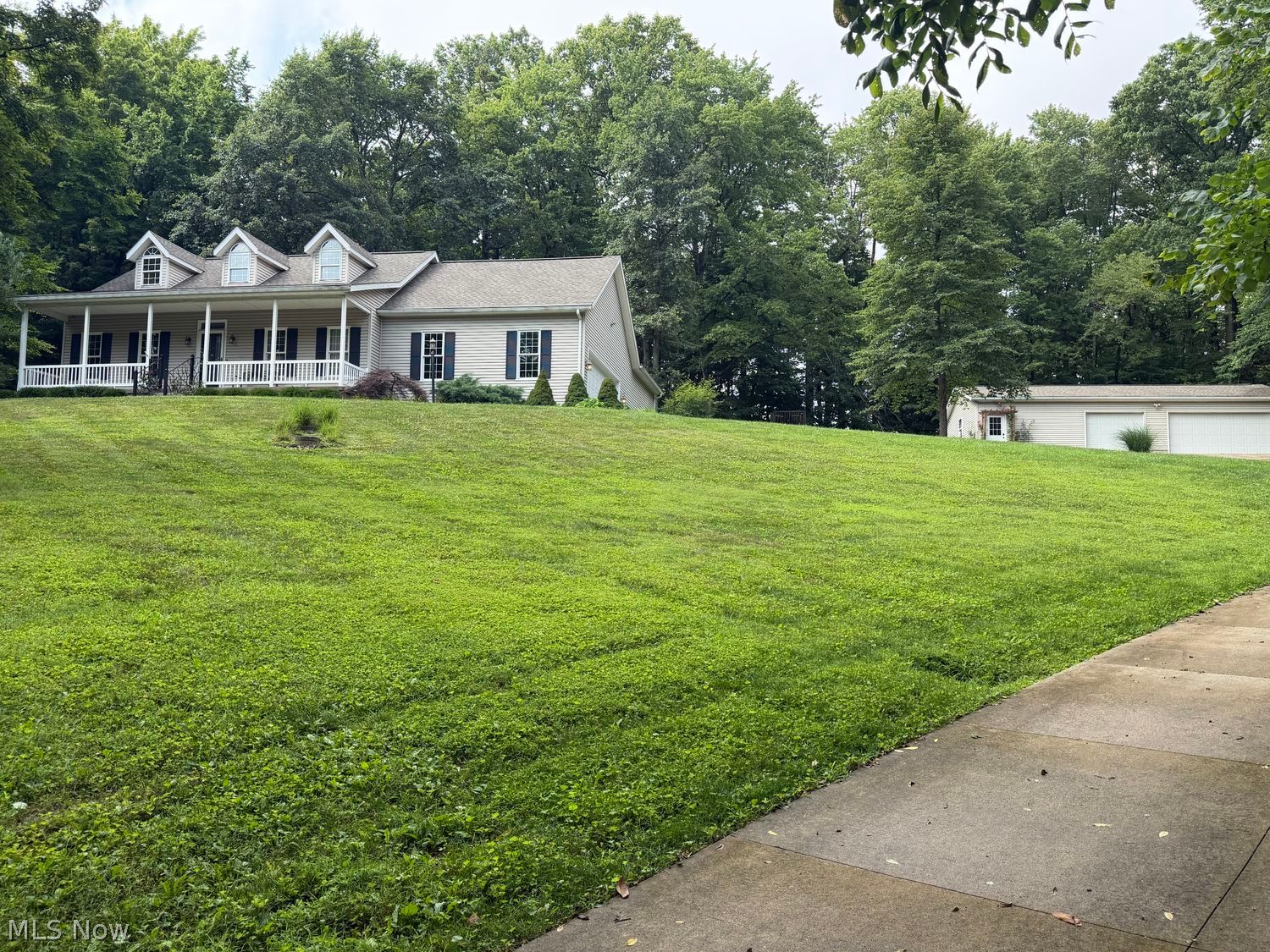 3355 Schneiders Crossing Road NW Dover OH 44622