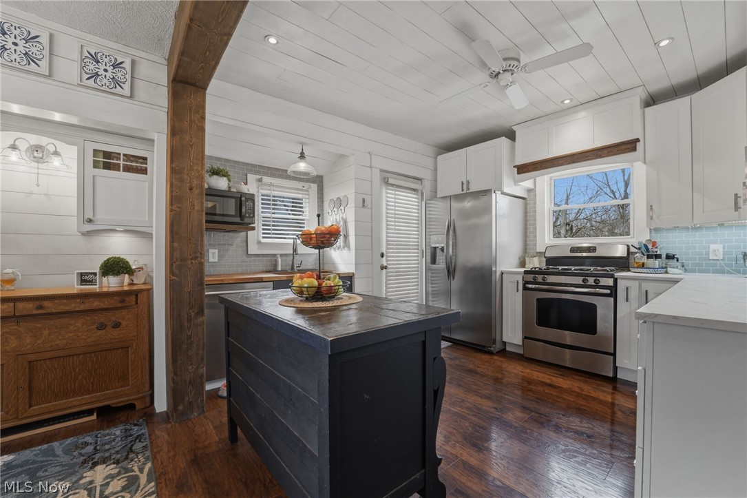 11028 Mayfield Road Chardon OH 44024