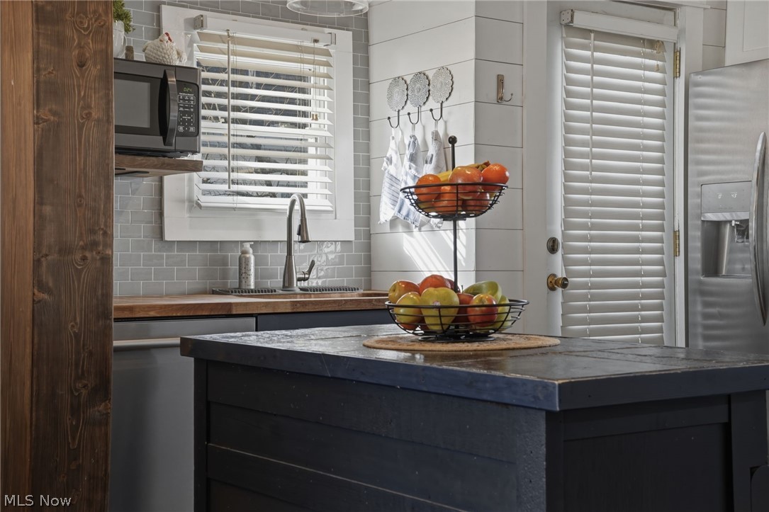 11028 Mayfield Road Chardon OH 44024