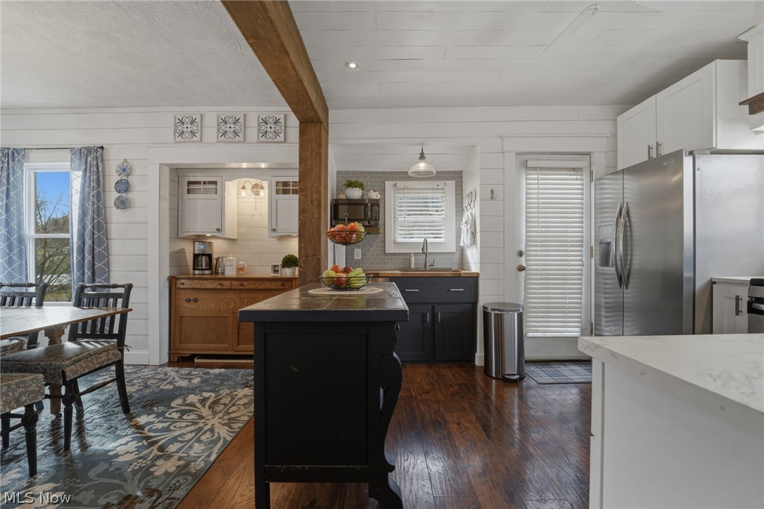 11028 Mayfield Road Chardon OH 44024