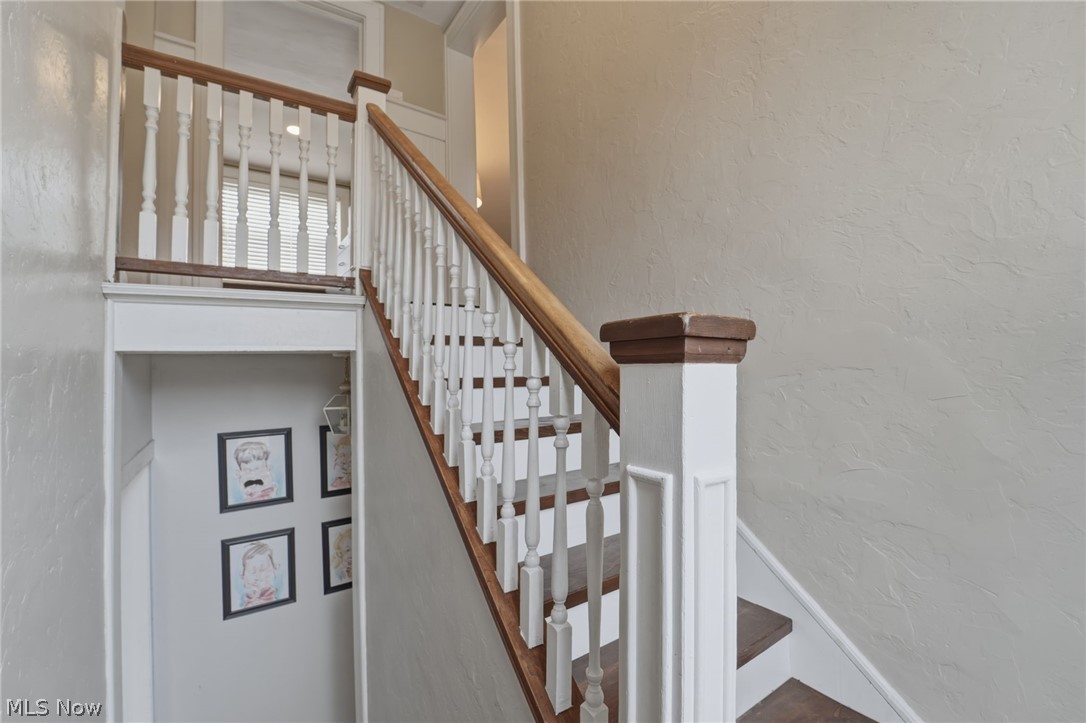 11028 Mayfield Road Chardon OH 44024