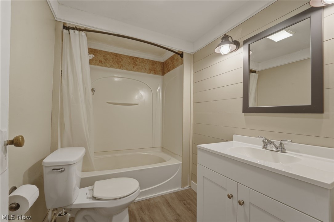 11028 Mayfield Road Chardon OH 44024