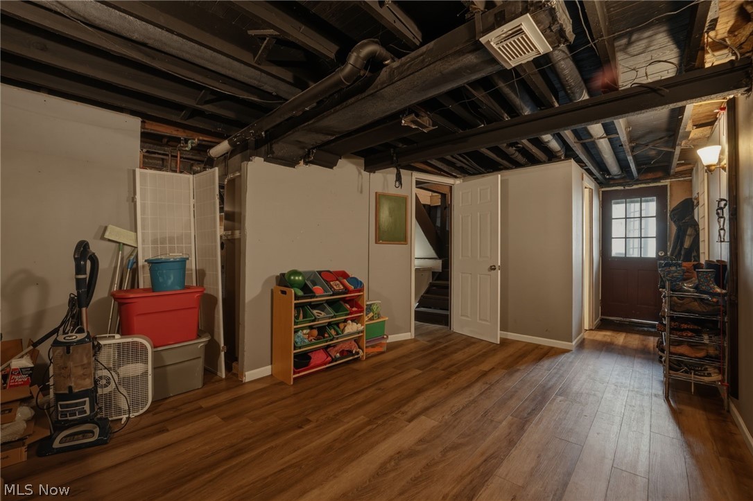 11028 Mayfield Road Chardon OH 44024