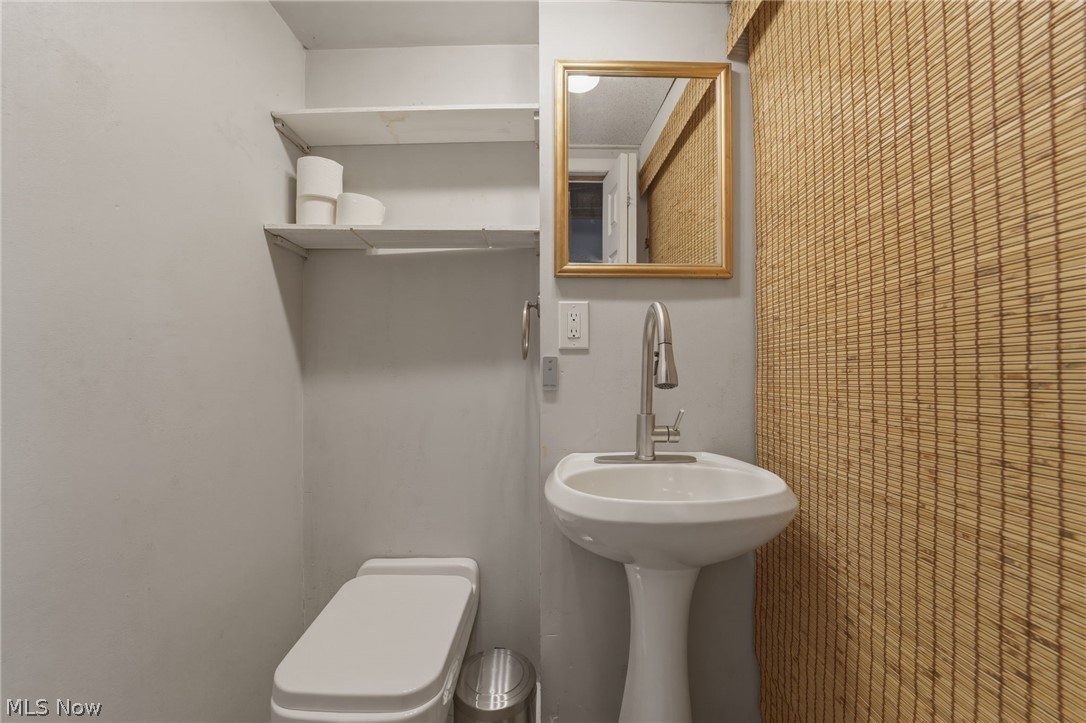 11028 Mayfield Road Chardon OH 44024