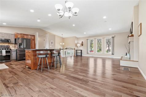 2400 Lancaster Road Akron OH 44313