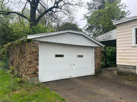 485 Mohawk Avenue Akron OH 44305
