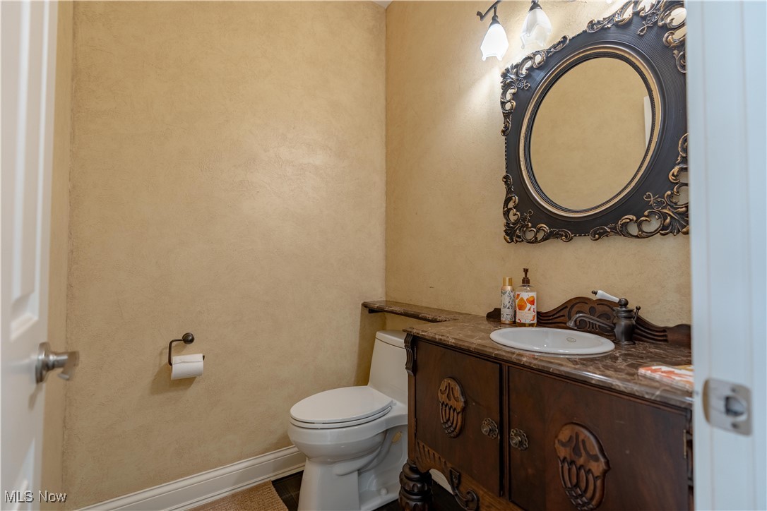 438 Club Drive Aurora OH 44202