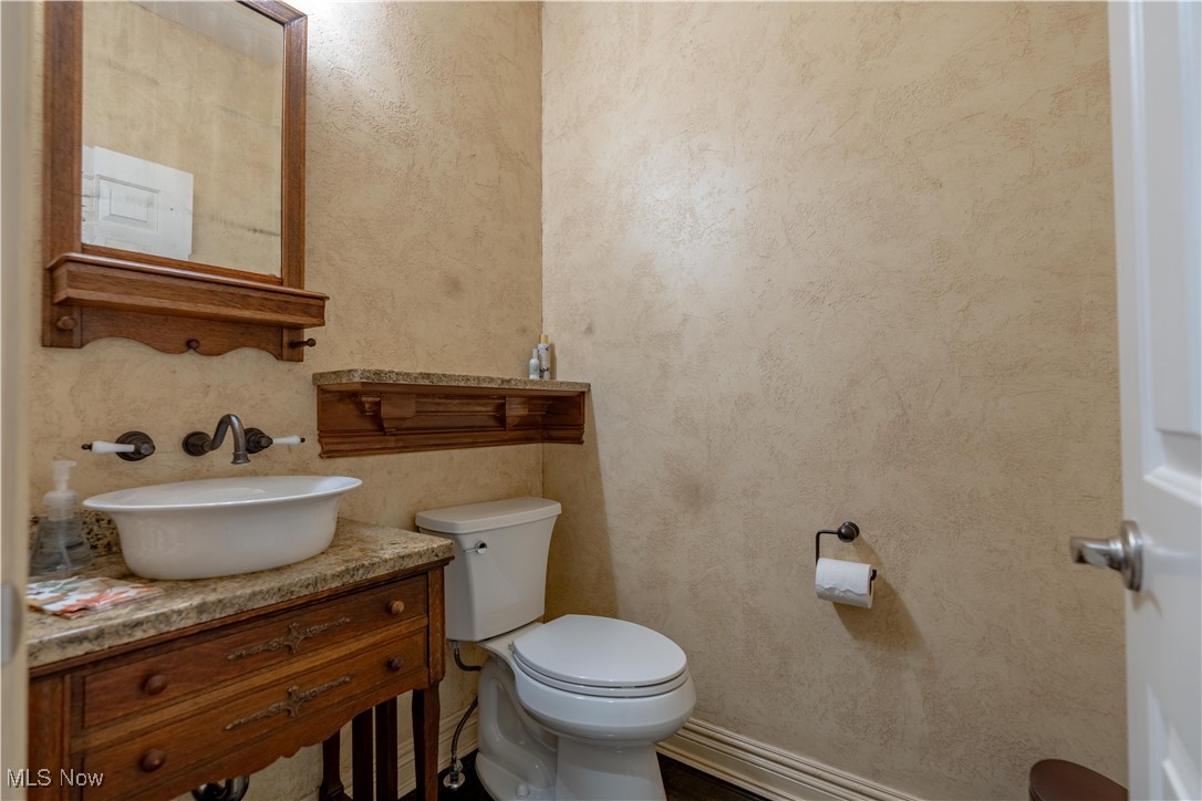 438 Club Drive Aurora OH 44202