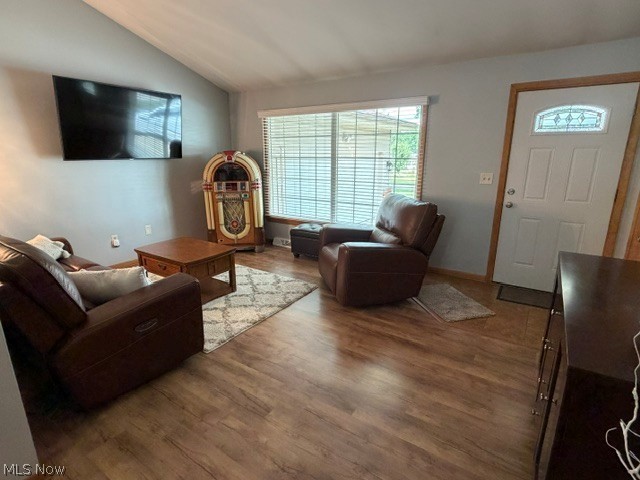 4609 Bond Warren OH 44483