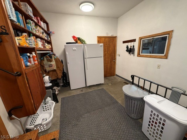 4609 Bond Warren OH 44483
