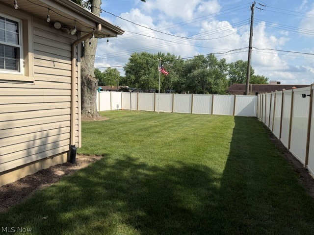 4609 Bond Warren OH 44483