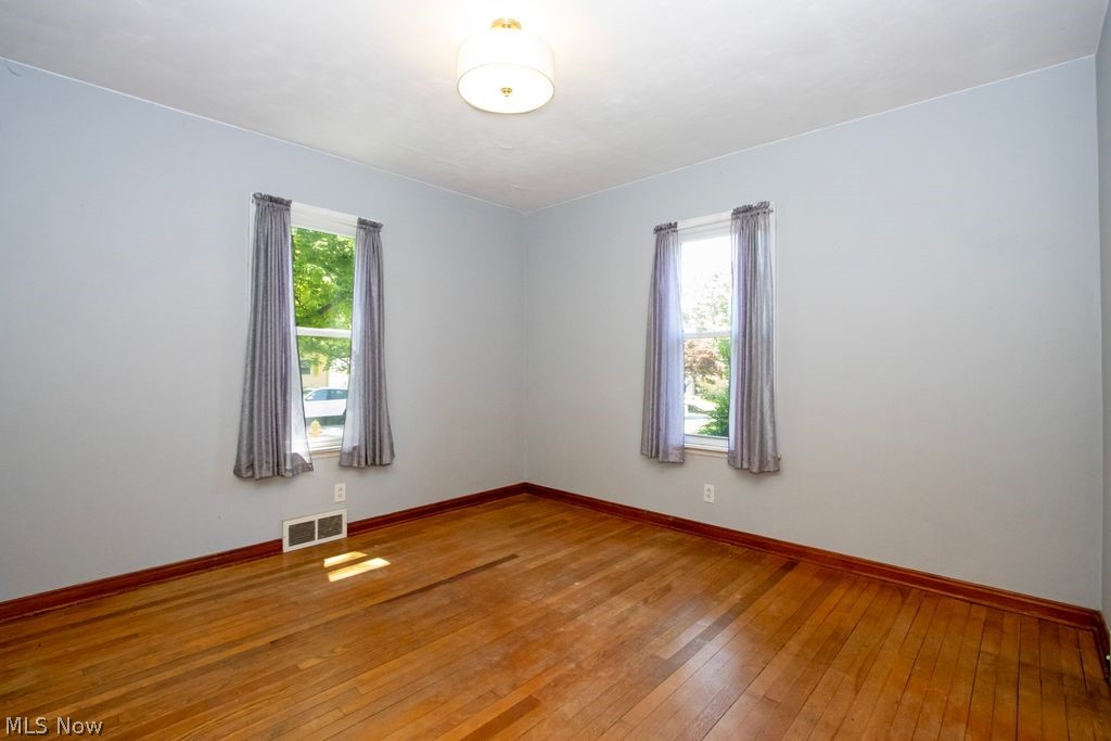 576 Hartzler Street Wooster OH 44691