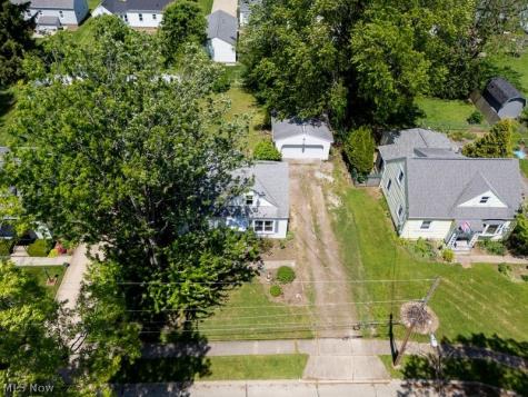 576 Hartzler Street Wooster OH 44691