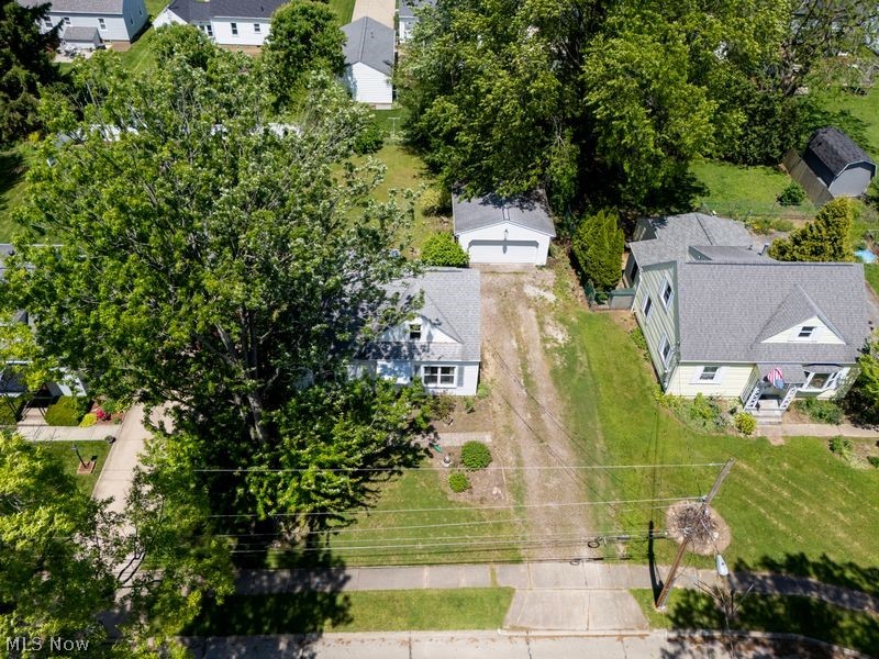 576 Hartzler Street Wooster OH 44691