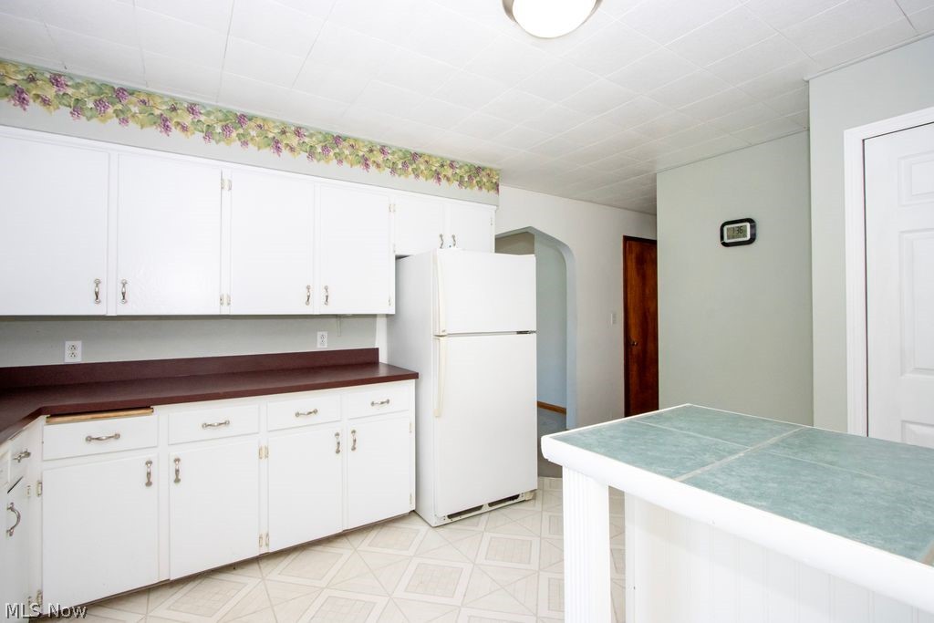576 Hartzler Street Wooster OH 44691