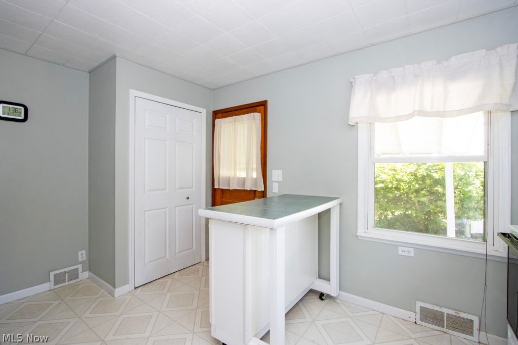 576 Hartzler Street Wooster OH 44691