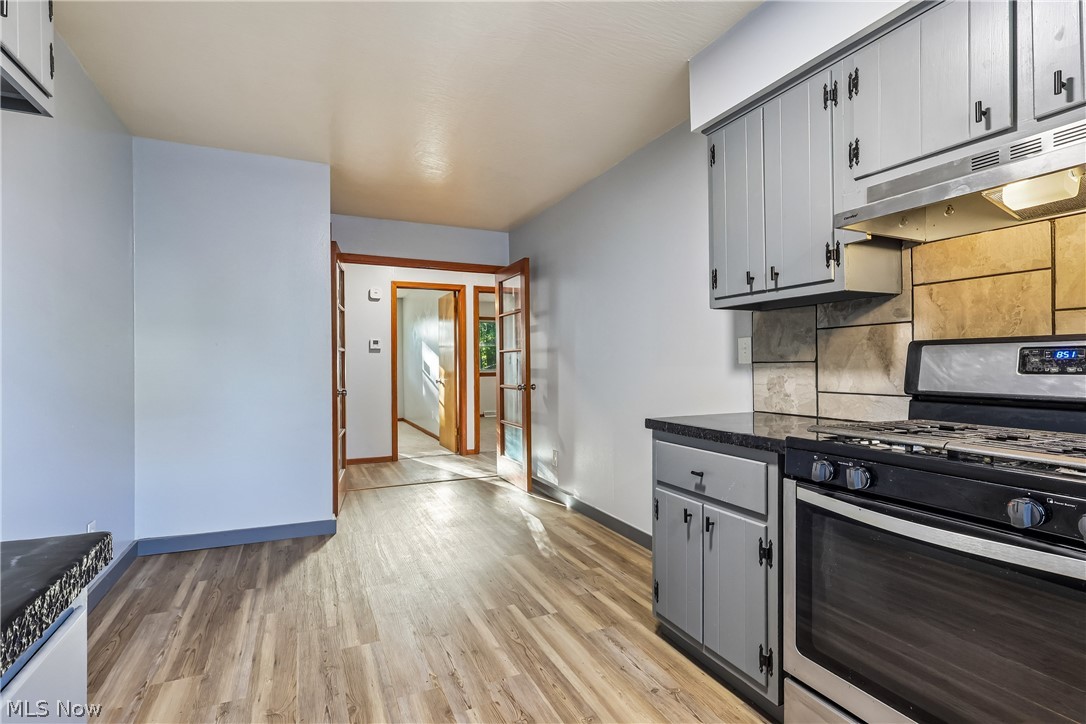 1302 East Avenue Akron OH 44307