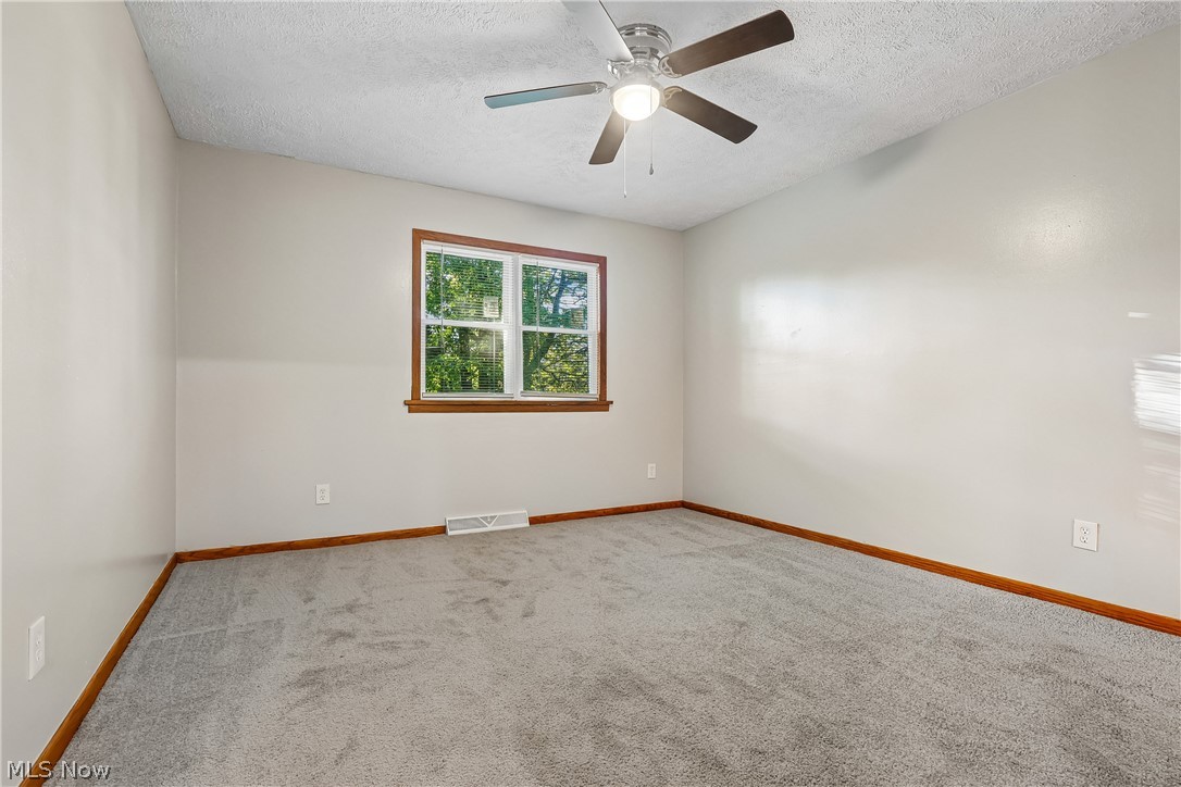 1302 East Avenue Akron OH 44307