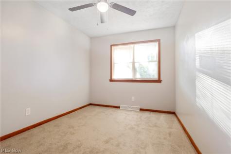 1302 East Avenue Akron OH 44307