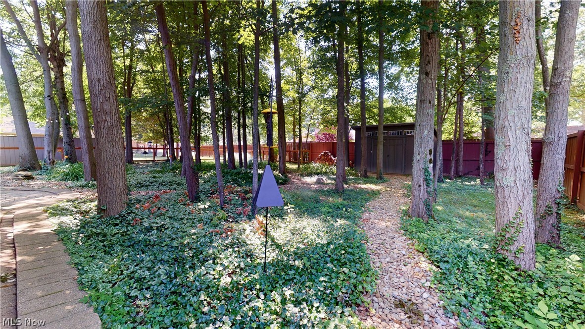 5726 Rock Point Circle North Ridgeville OH 44039