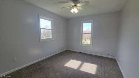 105 Woodcrest Lane Marietta OH 45750