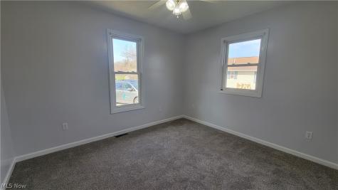 105 Woodcrest Lane Marietta OH 45750