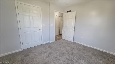 105 Woodcrest Lane Marietta OH 45750