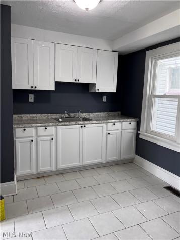2955 E 115th Street Cleveland OH 44104