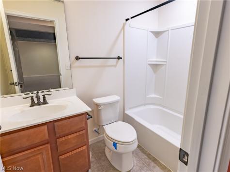 6212 Hadleigh Avenue SW Massillon OH 44646