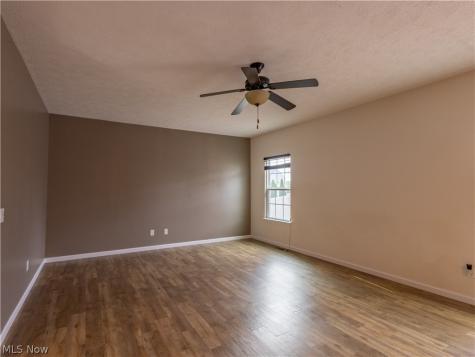 6212 Hadleigh Avenue SW Massillon OH 44646