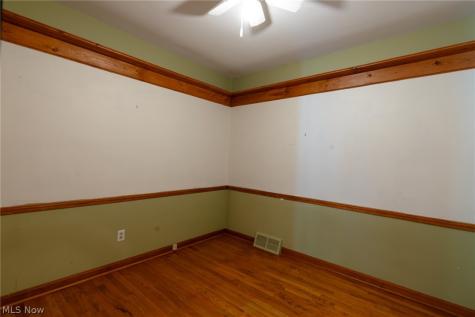 16223 Bardbury Avenue Middleburg Heights OH 44130