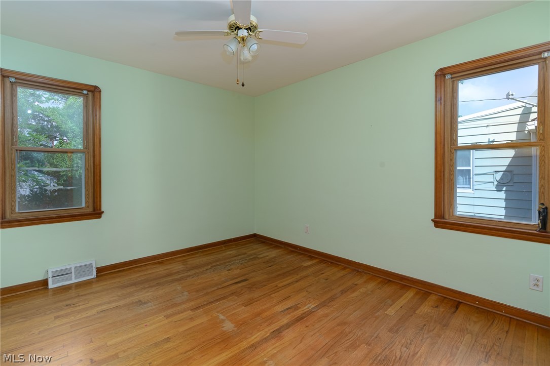 16223 Bardbury Avenue Middleburg Heights OH 44130