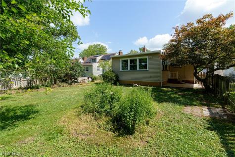 16223 Bardbury Avenue Middleburg Heights OH 44130