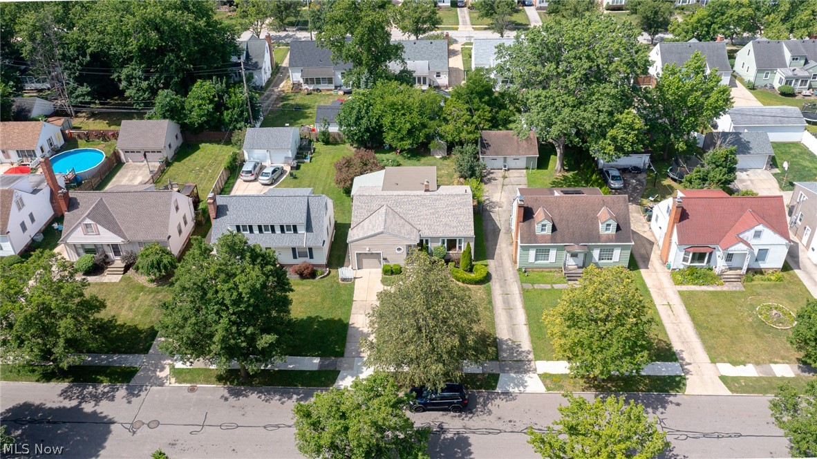 16223 Bardbury Avenue Middleburg Heights OH 44130